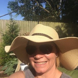 Meet your Posher, Karinne